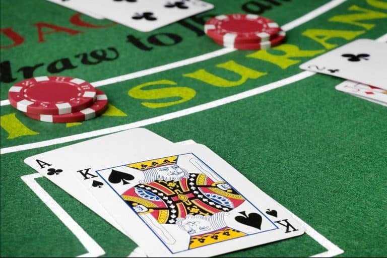 Tampilan aplikasi mobile join bet dengan menu permainan, sportsbook, dan dealer langsung